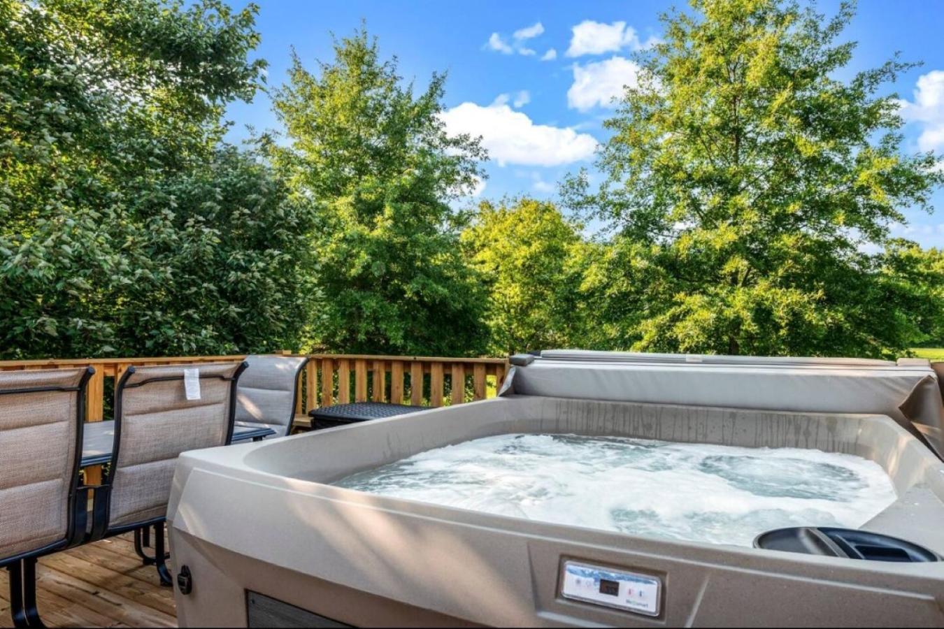 Creekside Cottage*Hot Tub*Entire Home-Pigeon Forge Buitenkant foto
